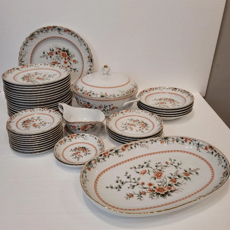 Pamono Porcelain Tableware from Quinta Nova, Portugal, 1960s, Set of 43> Dinner Plates & Bowls