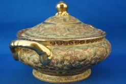 Online Pamono Porcelain Tureen with Relief Enamels by Satsuma, 1920s