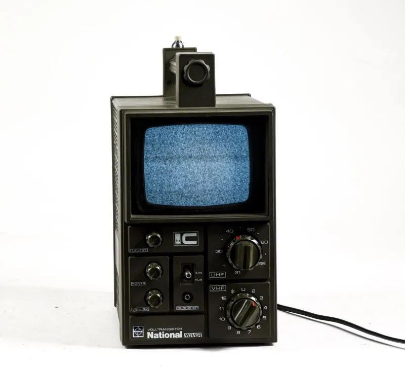 Pamono Portable Satellite TV, 1980s> Electronics