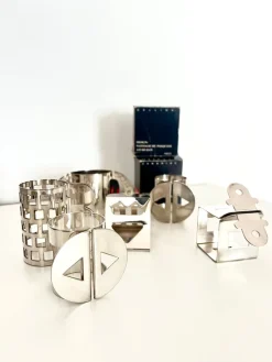 Pamono Postmodern Napkin Rings in Stainless Steel by Nathalie du Pasquier for Bodum, 1990s, Set of 6> Serving Dishes