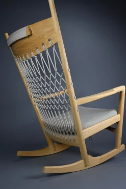 Pamono PP124 Rocking Chair by Hans J. Wegner for PP Møbler, 2004><noscript><img width=