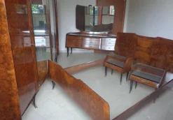 Online Pamono Primavera 57 Bedroom Series in Walnut, Briar, Glass and Brass by Osvaldo Borsani for Atelier Borsani Varedo, 1957, Set of 5