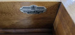 Discount Pamono Queen Anne Burr Walnut Dressing Table, 1920