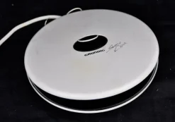 Online Pamono Radio Sonoclock 100 from Grundig, 1970s