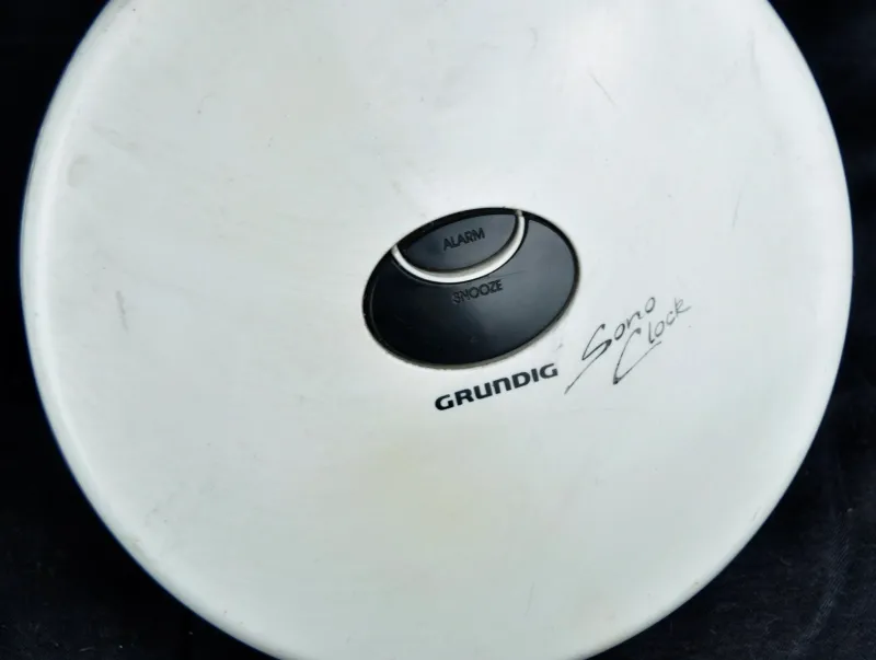Online Pamono Radio Sonoclock 100 from Grundig, 1970s