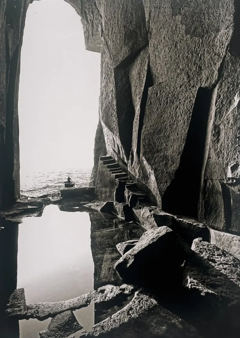 Pamono Raffaele Celentano, The Fisherman's Cave, Fine Art Photograph> Photography