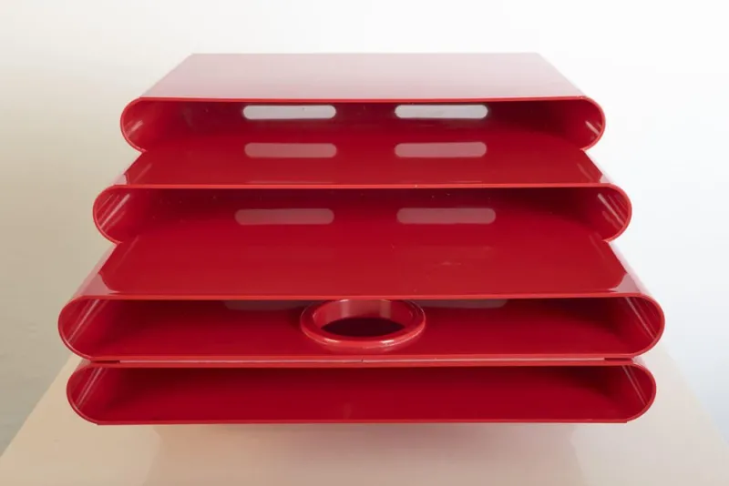 Pamono Red Magazine Rack by Giotto Stoppino for Kartell, 1970s> Magazine Racks