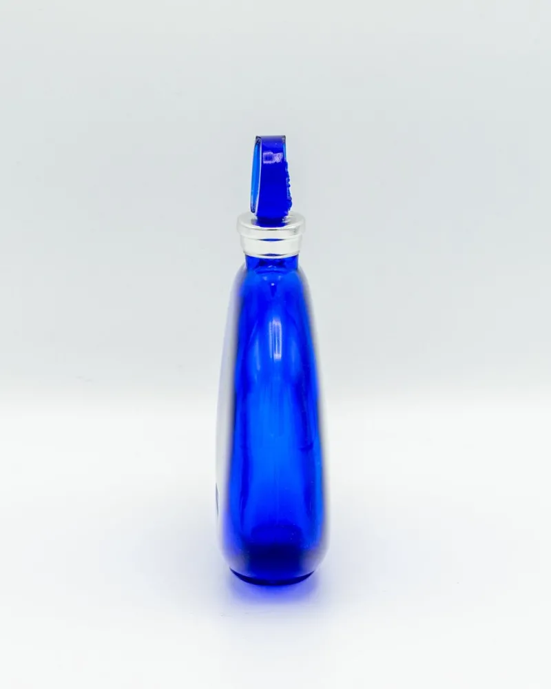 Pamono René Lalique Art Deco Cobalt Blue Perfume Bottle for Worth Dans La Nuit, 1930> Bottles, Carafes & Jugs