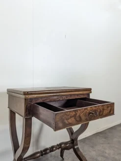 Clearance Pamono Restoration Game Table in Flamed Mahogany
