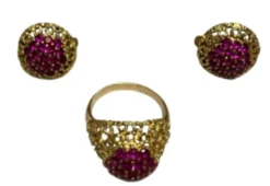 Pamono Ring and Earrings in 18 Karat Yellow Gold with Rubies, 1970s, Set of 3> Rings