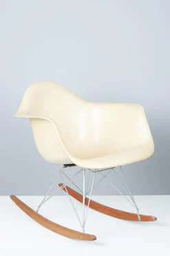 Pamono Rocking Chair by Charles & Ray Eames for Zenith Plastics, 1952