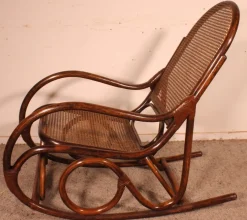 Hot Pamono Rocking Chair in the style of Thonet