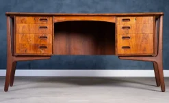 Hot Pamono Rosewood Desk by Svend Åge Madsen for H.P. Hansen, 1960s