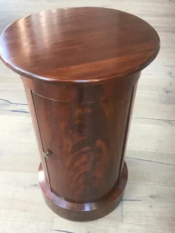 Pamono Round Bedside Table, France, 1820s><noscript><img width=
