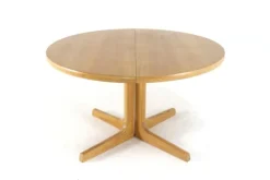 Pamono Round Extendable Oak Nordenskov Dining Table> Dining Tables & Sets