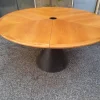 Pamono Round Extendable Table with Lacquered Metal Base and Wooden Top by Francesco Fois for Bernini, Italy, 1986> Dining Tables & Sets