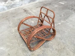 Pamono Round French Bamboo & Rattan Pretzel-Shaped Lounge Chair, 1950s><noscript><img width=