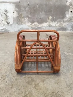 Pamono Round French Bamboo & Rattan Pretzel-Shaped Lounge Chair, 1950s><noscript><img width=