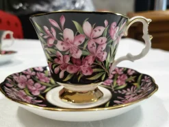 Pamono Royal Albert English Bone China Tea Set, 1970s, Set of 8><noscript><img width=