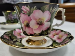 Pamono Royal Albert English Bone China Tea Set, 1970s, Set of 8><noscript><img width=