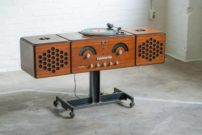 Outlet Pamono RR 126 Radio by Achille & Pier Giacomo Castiglioni for Brionvega, 1965