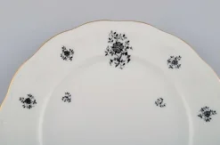 Pamono Rubens Dinner Porcelain Plates with Floral Motifs from KPM, Berlin, 1940s, Set of 12><noscript><img width=