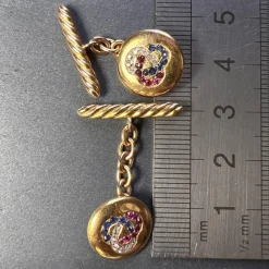 Pamono Ruby Sapphire and Diamond Trefoil 14k Yellow Gold Cufflinks, 1890s, Set of 2><noscript><img width=