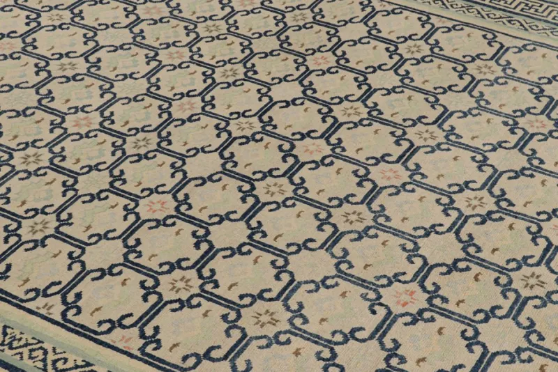 Pamono Rug in Beige with Blue Geometric Patterns from R&K Principal Jahanshah Nazmiyal> Carpets & Textiles|Carpets & Textiles