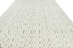 Clearance Pamono Rug with Geometric Patterns from R&K Principal Jahanshah Nazmiyal