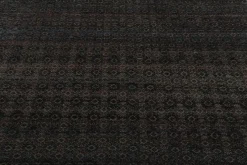 Best Pamono Rug with Geometric Patterns from R&K Principal Jahanshah Nazmiyal