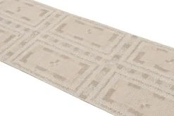 Pamono Runner Rug in White and Beige-Brown Patterns from R&K Principal Jahanshah Nazmiyal> Carpets & Textiles|Carpets & Textiles