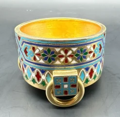 Pamono Russian Salt Cellar in Gilded and Enamelled Silver by Ivan Shlebnikov, 1881><noscript><img width=