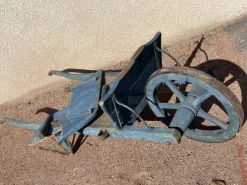 New Pamono Rustic Blue Wheelbarrow