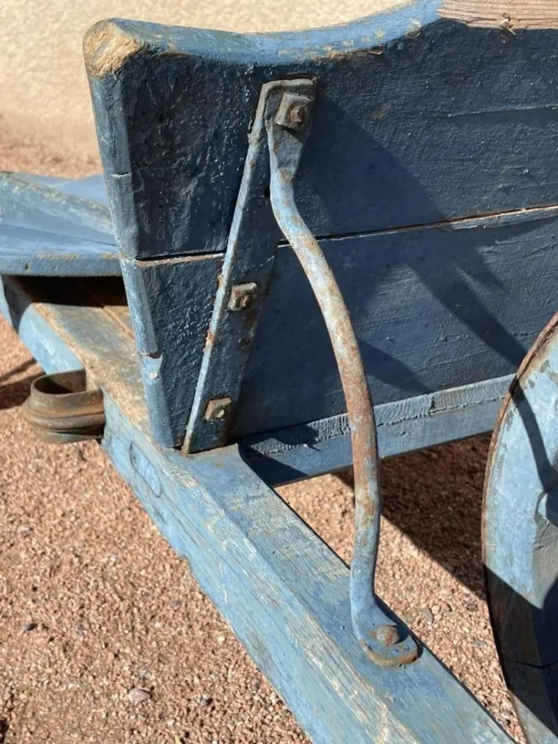 New Pamono Rustic Blue Wheelbarrow