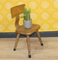 Pamono Rustic Children's Chair in Wood, 1960s><noscript><img width=