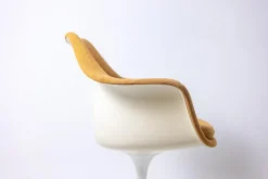 Pamono Saffron Yellow Tulip Armchair by Eero Saarinen for Knoll, 1960s-1970s><noscript><img width=
