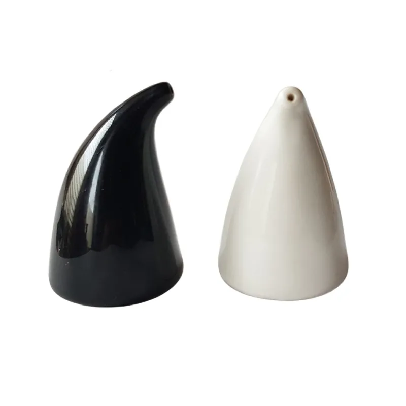 Sale Pamono Salt and Pepper Shakers by Kaj Franck for Arabia, Finland, 1960s, Set of 2