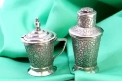 Pamono Salt and Pepper Shakers in Embossed Silver, Set of 2> Salt & Pepper Shakers