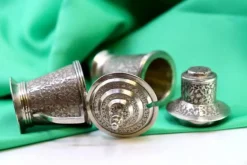 Pamono Salt and Pepper Shakers in Embossed Silver, Set of 2><noscript><img width=