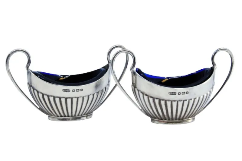 Hot Pamono Salt and Pepper Shakers in Fluted Silver with Blue Glass Cores Interior, Set of 2