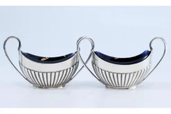 Hot Pamono Salt and Pepper Shakers in Fluted Silver with Blue Glass Cores Interior, Set of 2