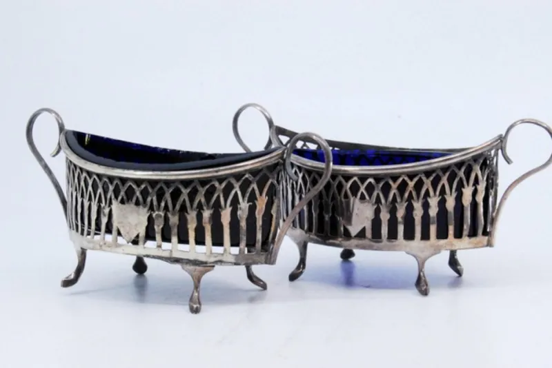 New Pamono Salt and Pepper Shakers in Cut Silver with Blue Glass Souls Interior, Set of 2