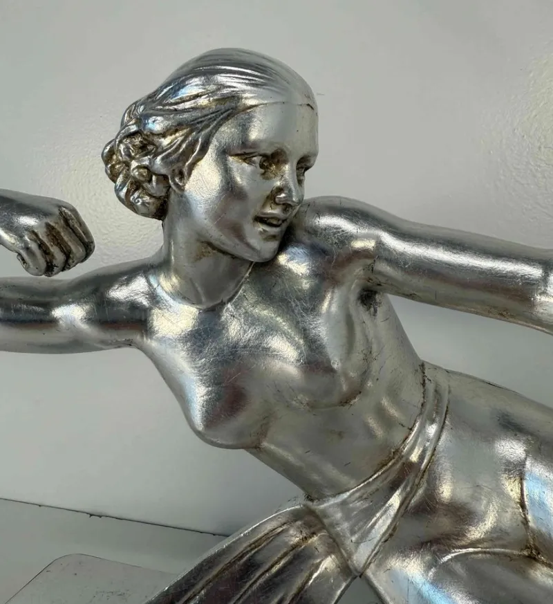Pamono Salvatore Melani, Art Deco Diana the Huntress Sculpture, Silver Leaf Sculpture, 1930s> Art Deco
