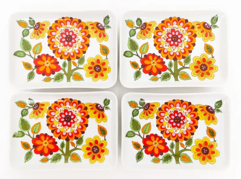 Pamono Santa Catarina Dessert Plates by Schmidt Porcelain, 1970s, Set of 4> Dinner Plates & Bowls