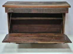Pamono Sardinian Chest in Chestnut Wood, Mid-19th Century><noscript><img width=