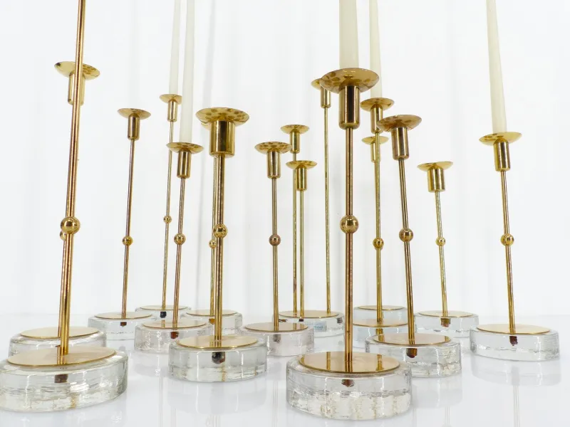 Online Pamono Scandinavian Candlesticks in Brass and Glass by Gunnar Ander for Ystad-Metall, Sweden, 1960s, Set of 15