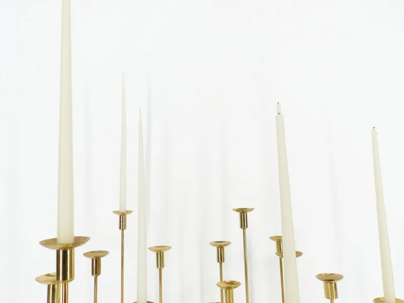 Online Pamono Scandinavian Candlesticks in Brass and Glass by Gunnar Ander for Ystad-Metall, Sweden, 1960s, Set of 15