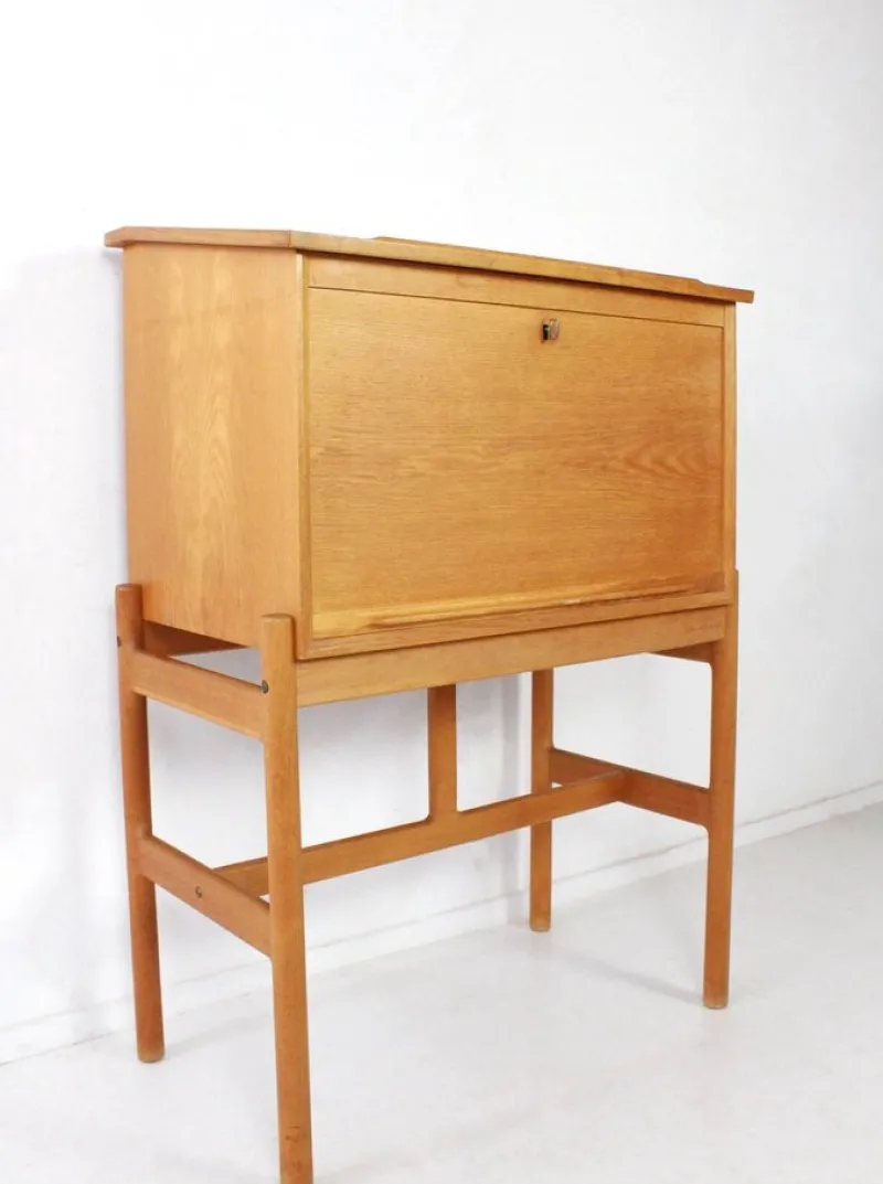 Pamono Scandinavian Model 67 Secretaire by Arne Wahl Iversen for Vinde Møbelfabrik, 1950s