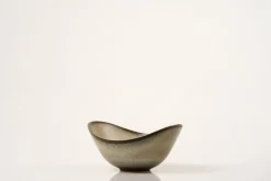 Pamono Scandinavian Modern Stoneware Aro Bowl by Gunnar Nylund for Rörstrand, 1950s><noscript><img width=