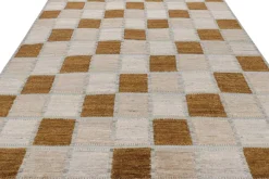 Pamono Scandinavian Style Rug with Geometric Patterns from R&K Principal Jahanshah Nazmiyal><noscript><img width=